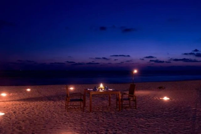 Benthota beach night