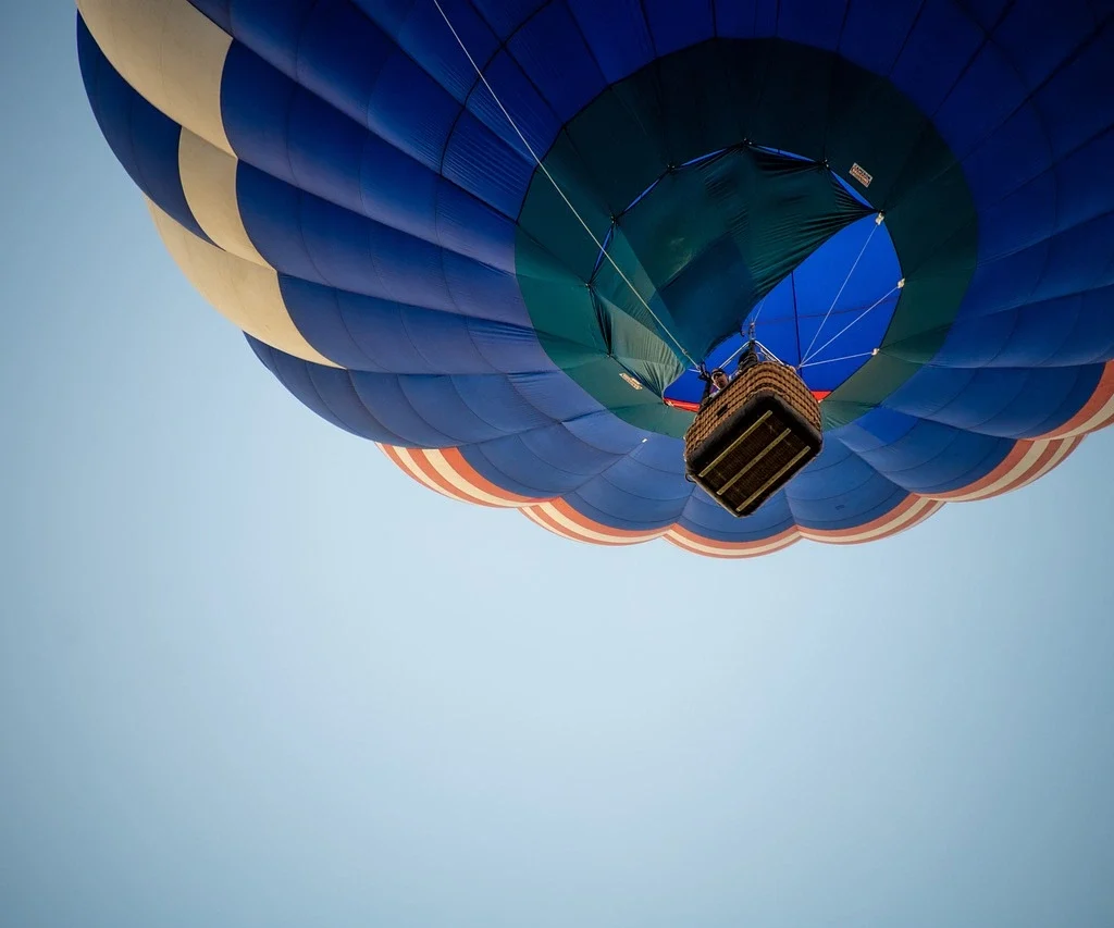hot-air-balloon