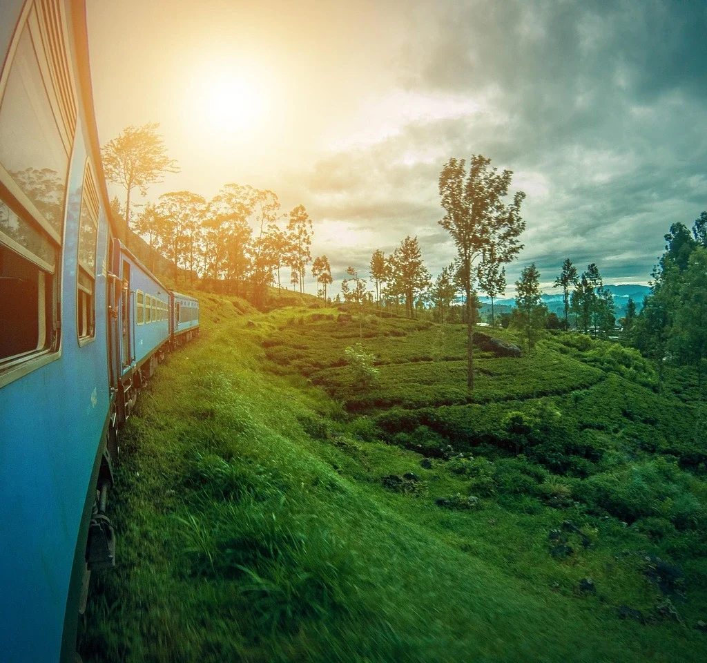 srilanka-train
